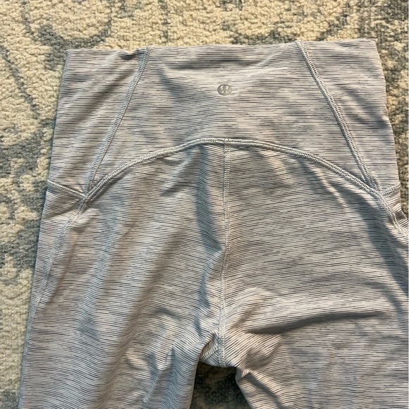 Lululemon leggings - Picture 4 of 6